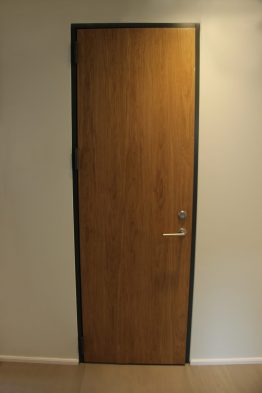 ovet dörrar terasuks tulekindeluks